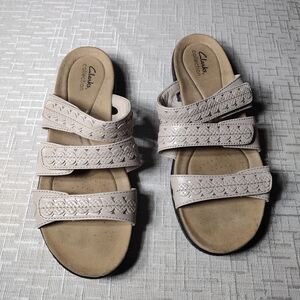 Clarks Laurieann Cove in Sand Leather 9.5 Adjustable Straps Ultimate Comfort